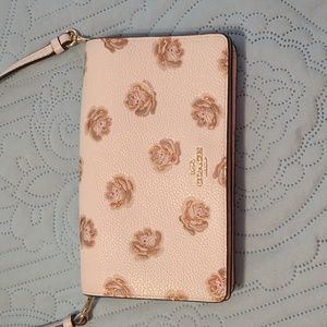 COPY - Coach rose glitter crossbody!